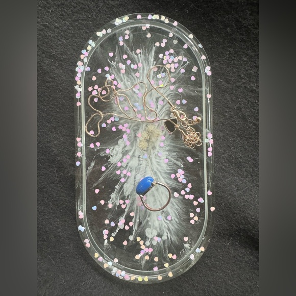 Handmade Resin catch all - Picture 1 of 4